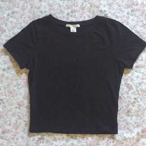 Short-sleeve Black Cropped Tee